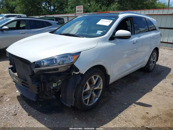 5XYPK4A52KG596087 2019 KIA SORENTO - Image 2