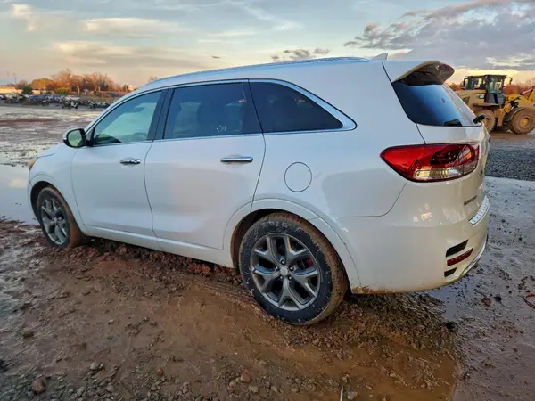 5XYPK4A53GG022122 2016 KIA SORENTO - Image 2