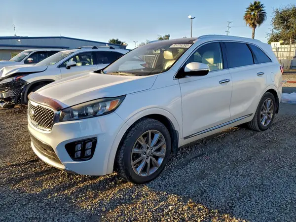 5XYPK4A53GG022850 2016 KIA SORENTO - Image 1