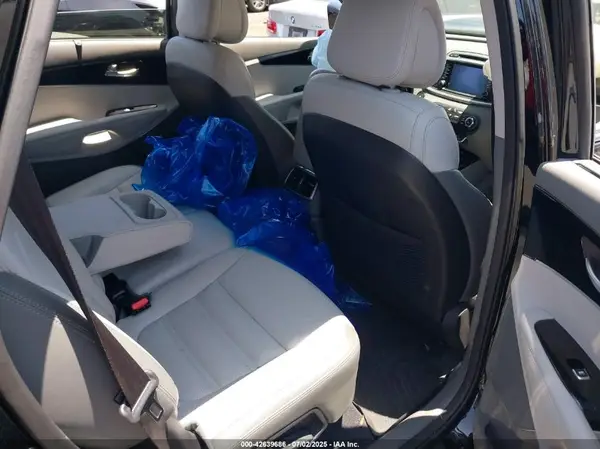 5XYPK4A53GG033928 2016 KIA SORENTO - Image 8