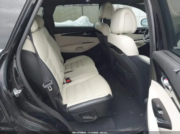 5XYPK4A53GG124097 2016 KIA SORENTO - Image 8