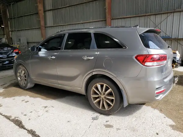 5XYPK4A53GG128716 2016 KIA SORENTO - Image 2