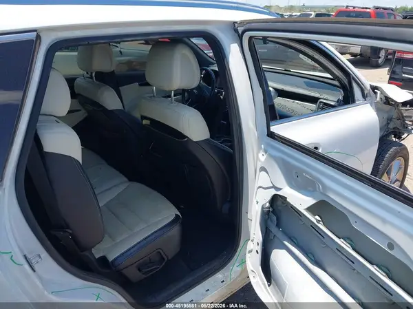 5XYPK4A53GG165815 2016 KIA SORENTO - Image 8