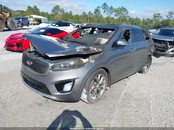5XYPK4A53GG185479 2016 KIA SORENTO - Image 2