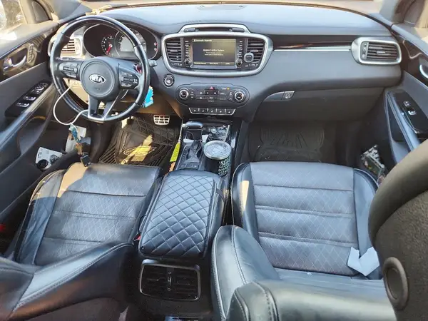 5XYPK4A53GG186812 2016 KIA SORENTO - Image 8