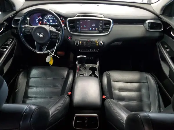 5XYPK4A53JG370106 2018 KIA SORENTO - Image 8