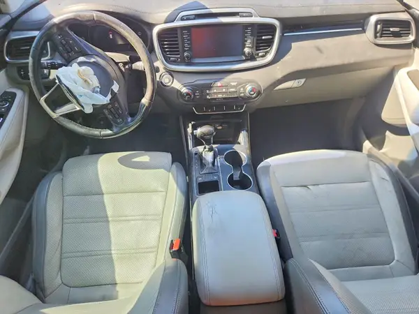 5XYPK4A54GG003384 2016 KIA SORENTO - Image 8