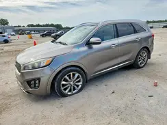 5XYPK4A54GG122570 2016 KIA SORENTO