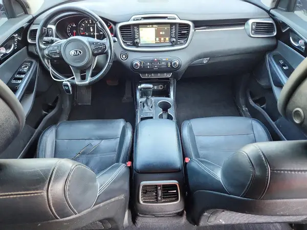 5XYPK4A54GG185216 2016 KIA SORENTO - Image 8