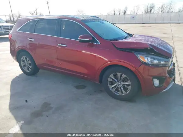 5XYPK4A54GG186818 2016 KIA SORENTO - Image 1