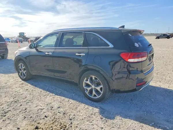 5XYPK4A54HG303119 2017 KIA SORENTO - Image 2
