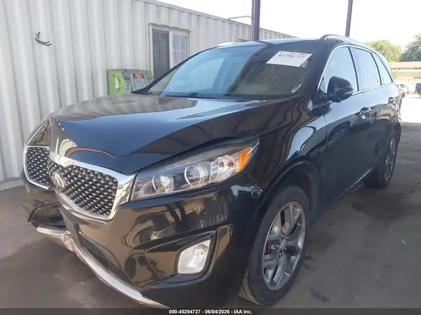 5XYPK4A54HG314119 2017 KIA SORENTO - Image 2