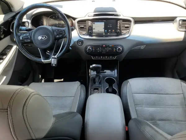 5XYPK4A54JG356103 2018 KIA SORENTO - Image 8