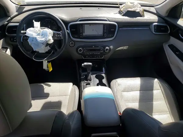 5XYPK4A54KG454159 2019 KIA SORENTO - Image 8