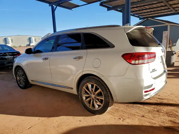 5XYPK4A55GG070608 2016 KIA SORENTO - Image 2