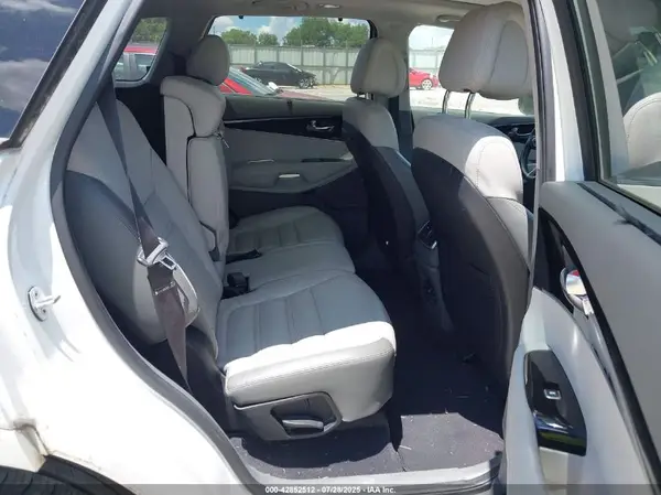 5XYPK4A55GG113053 2016 KIA SORENTO - Image 8