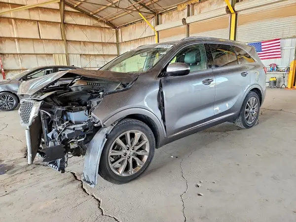5XYPK4A55GG137675 2016 KIA SORENTO - Image 1