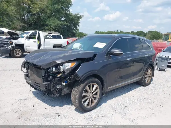 5XYPK4A55HG241553 2017 KIA SORENTO - Image 2