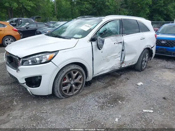 5XYPK4A55JG399333 2018 KIA SORENTO - Image 2