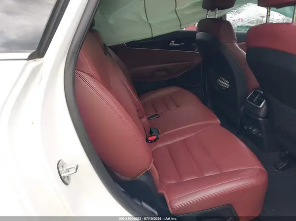 5XYPK4A55JG399333 2018 KIA SORENTO - Image 8
