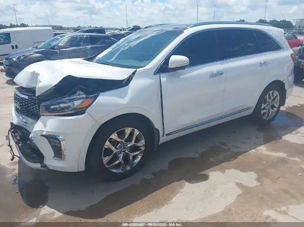5XYPK4A55KG524882 2019 KIA SORENTO - Image 2