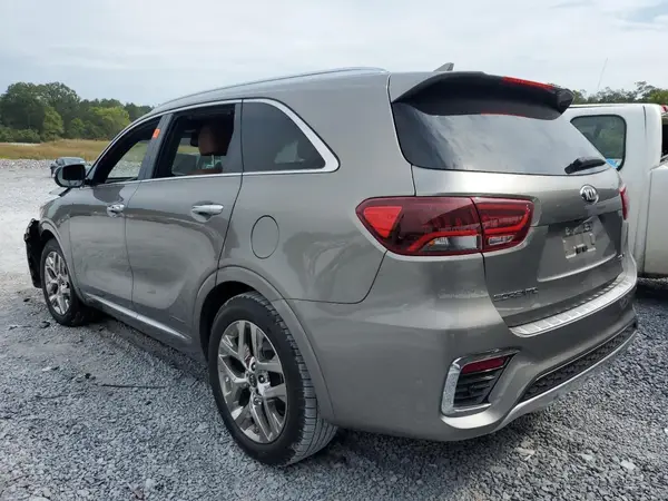 5XYPK4A55KG555162 2019 KIA SORENTO - Image 2
