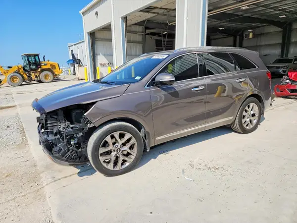 5XYPK4A55KG567828 2019 KIA SORENTO - Image 1