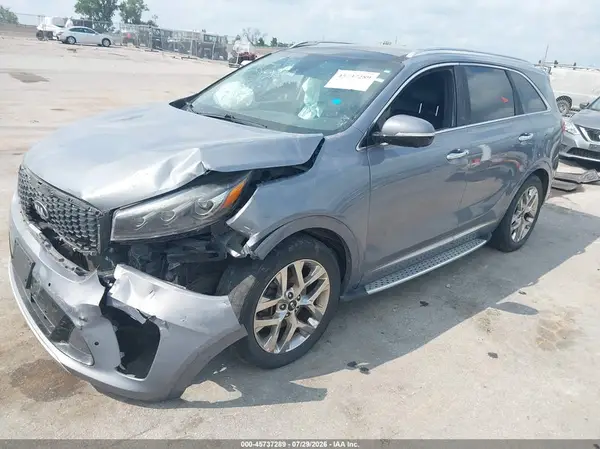 5XYPK4A55KG609933 2019 KIA SORENTO - Image 2