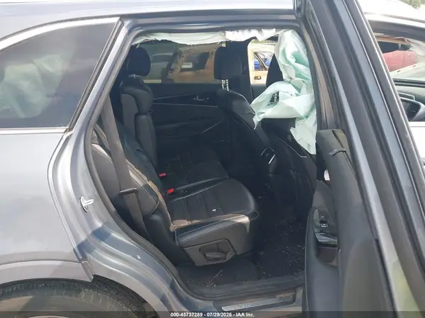 5XYPK4A55KG609933 2019 KIA SORENTO - Image 8