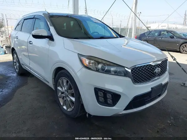 5XYPK4A56GG021935 2016 KIA SORENTO - Image 1