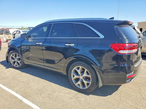5XYPK4A56GG043000 2016 KIA SORENTO - Image 2