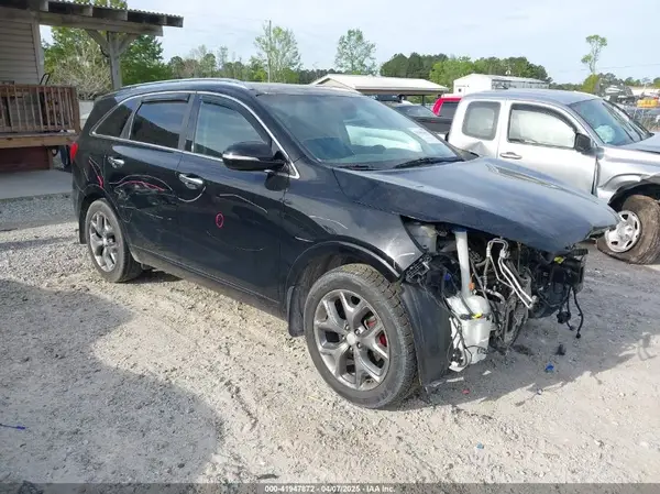 5XYPK4A56GG145526 2016 KIA SORENTO - Image 1