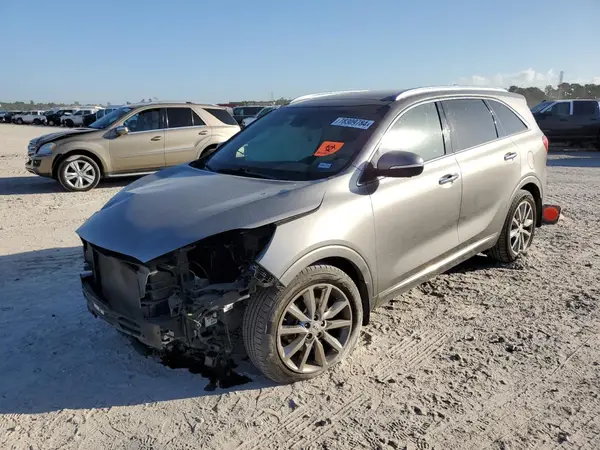 5XYPK4A56HG284475 2017 KIA SORENTO - Image 1