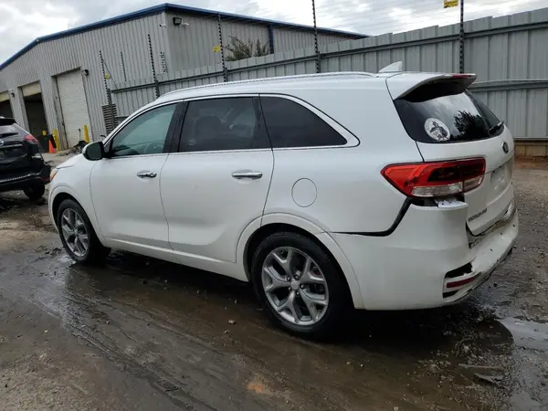 5XYPK4A56HG294892 2017 KIA SORENTO - Image 2