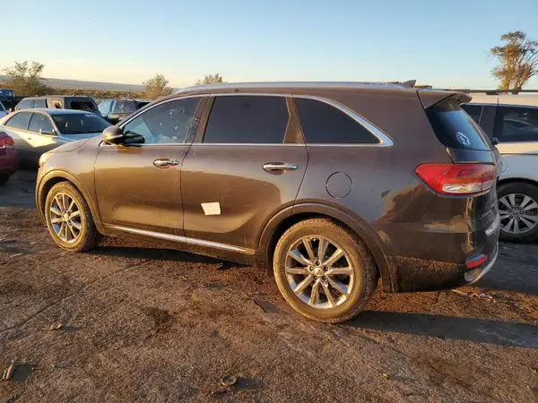 5XYPK4A56HG305258 2017 KIA SORENTO - Image 2