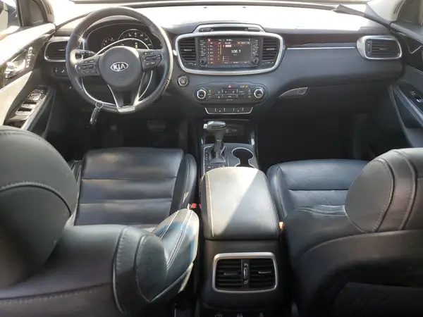 5XYPK4A56HG317572 2017 KIA SORENTO - Image 8