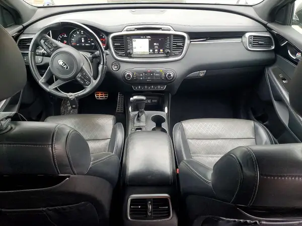 5XYPK4A56JG354045 2018 KIA SORENTO - Image 8