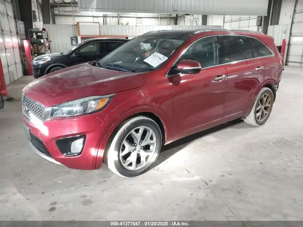 5XYPK4A56JG380788 2018 KIA SORENTO - Image 2