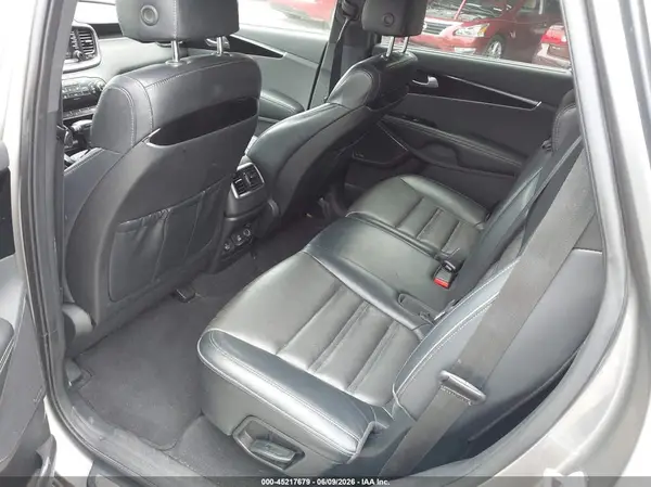 5XYPK4A56JG386896 2018 KIA SORENTO - Image 8
