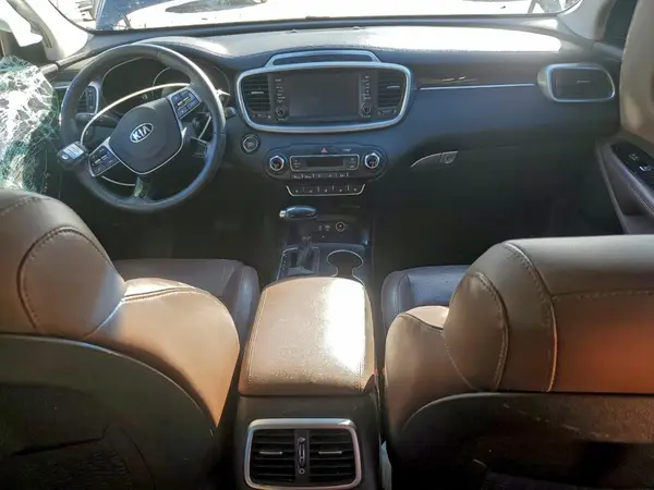 5XYPK4A56KG457841 2019 KIA SORENTO - Image 8