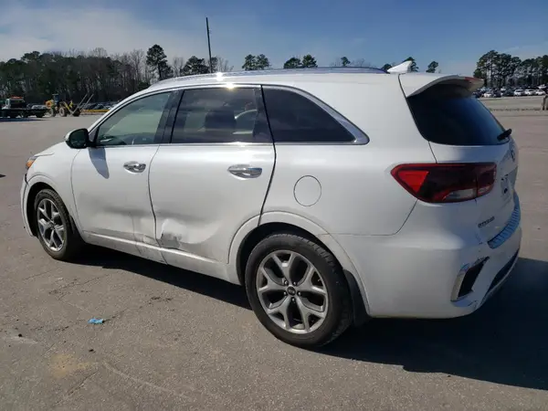 5XYPK4A56KG474042 2019 KIA SORENTO - Image 2