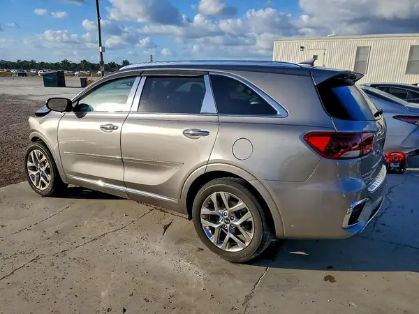 5XYPK4A56KG524132 2019 KIA SORENTO - Image 2