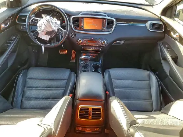 5XYPK4A56KG524132 2019 KIA SORENTO - Image 8