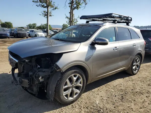 5XYPK4A56KG528438 2019 KIA SORENTO - Image 1