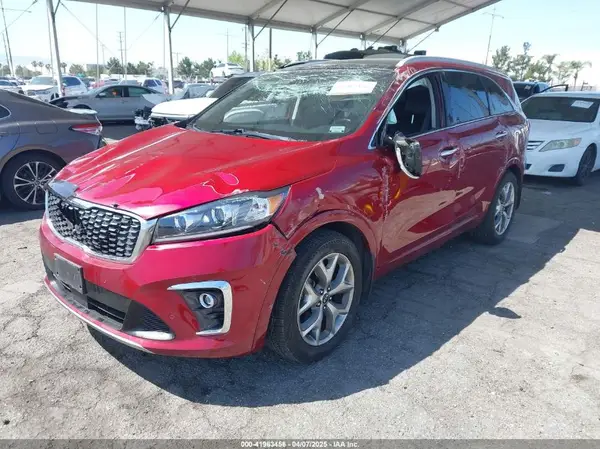 5XYPK4A56LG688725 2020 KIA SORENTO - Image 2