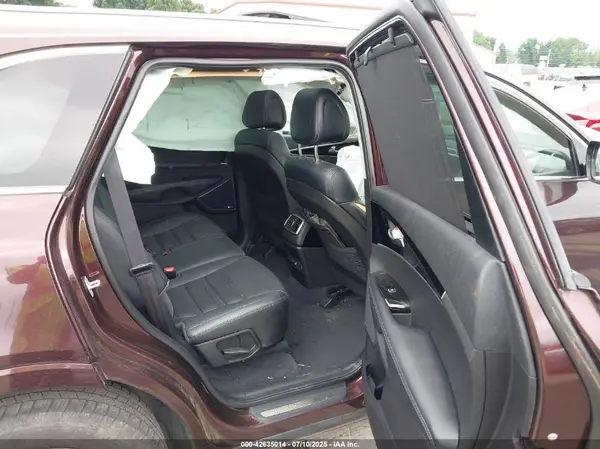 5XYPK4A57GG078225 2016 KIA SORENTO - Image 8