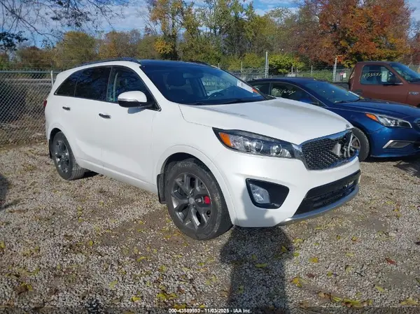 5XYPK4A57GG112535 2016 KIA SORENTO - Image 1