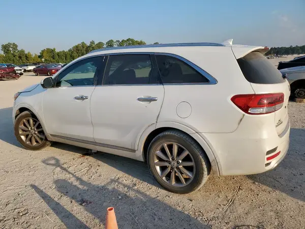5XYPK4A57HG232577 2017 KIA SORENTO - Image 2