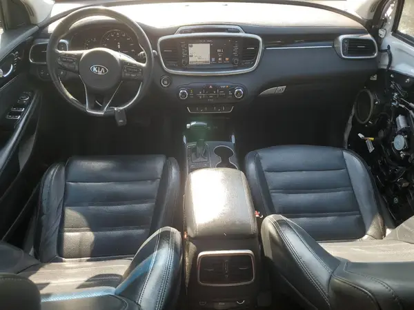 5XYPK4A57HG317564 2017 KIA SORENTO - Image 8