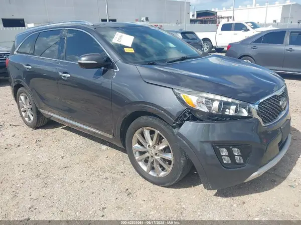 5XYPK4A57JG374286 2018 KIA SORENTO - Image 1